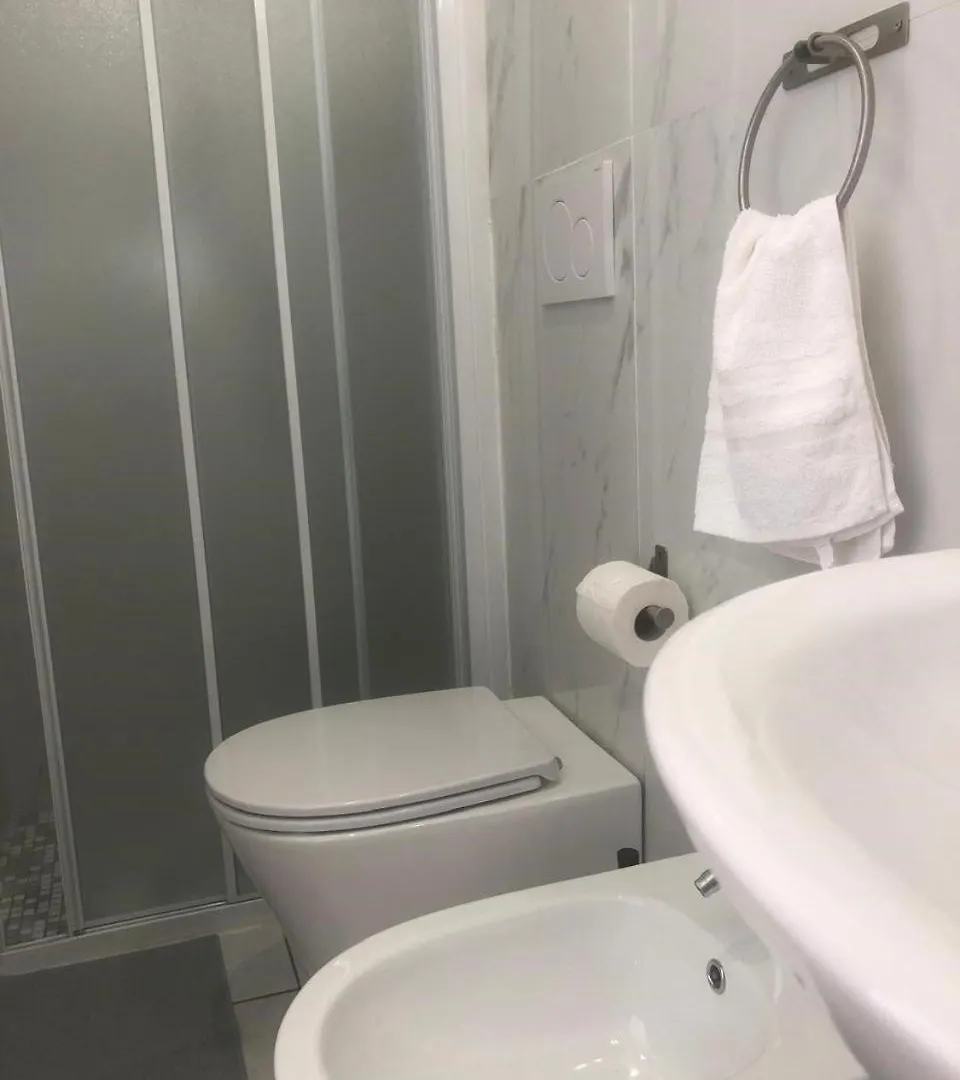 **  Barone Beach Hotel Bordonchio Italia